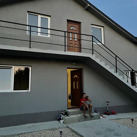 Bymandu Apartment คอร์บู ภายนอก รูปภาพ